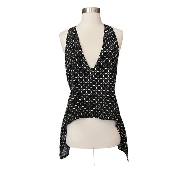 Free People Black Geo Print High Low Tunic Top XS Womens Sleeveless Deep V-Neck - Picture 2 of 7